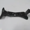 AUDI A3- SD/SB- 16/20; ÖN ÇAMURLUK BRAKETİ SAĞ (TW) 8V0821136C
