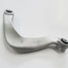 AUDI A4- 08/12; ARKA ÜST TABLA SOL EĞRİ TİP BURÇLU (SALINCAK) (SH) 8K0505323F