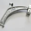 AUDI Q3- 12/18; ÖN ALT TABLA SAĞ/SOL AYNI (ADET) BURÇLU/ROTİLSİZ/TAKOZLU (SALINCAK)(SH) 3C0407151A
