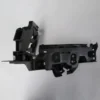 AUDI Q5- 10/12; FAR ALT BAĞLANTI BRAKETİ KÖŞE SAĞ PLASTİK (BFN) 8R0805608
