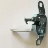 DACIA DUSTER- 10/13; KAPUT KİLİDİ 656010017R