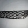CITROEN C3- 14/16; ÖN TAMPON PANJURU ALT SİYAH (TÜV)(TYG) 9803502680
