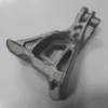 FIAT ALBEA- 02/05; ŞANZUMAN TAKOZU BAĞLANTI KULAĞI 1.3CC 51718985