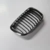 BMW 3 SERI- E46- SD- 98/01; ÖN PANJUR SAĞ SİYAH/NİKELAJ ÇERÇEVELİ (TW) 51138208490