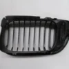BMW 3 SERI- E46- SD- 02/05; ÖN PANJUR SAĞ SİYAH (BFN) 51137042961