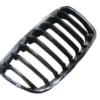 BMW 1 SERI- F20- 12/15; ÖN PANJUR SAĞ NİKELAJLI/İÇ PETEKLERİ SİYAH (TYG) 51137262118