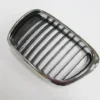 BMW 5 SERI- E39- 01/03; ÖN PANJUR SOL NİKELAJLI/SİYAH (TW) 51137005837
