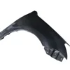 ISUZU D MAX- PICK UP- 12/17; ÖN ÇAMURLUK DELİKSİZ SAĞ (4X2) () (MY) 8-98103-206-0