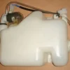 ISUZU NPR- ŞAMPİYON- 97/06; CAM SU BİDONU/DEPOSU 24 VOLT (ÇİFT TEKER) (TW) 8-94151-071