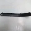 VOLKSWAGEN POLO- 5- 05/09; ÖN TAMPON BANDI SAĞ SİYAH PÜTÜRLÜ TİP (TEK FARLI TİP) (TYG) 6Q0807718AGRU