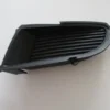 MITSUBISHI LANCER- 04/06; SİS LAMBA KAPAĞI SOL SİS DELİKSİZ SİYAH (CASP) MN150937
