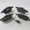 VOLKSWAGEN PASSAT- B5- 97/00; ÖN FREN BALATASI 1,6/1,8/2,0/2,5(1KABLOLU)(DİSK(156,4X73,8X19,6)BRAMAX 1133046