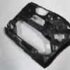 VOLKSWAGEN CADDY- 15/20; ÖN TAMPON BAĞLANTI BRAKETİ BÜYÜK SOL (YAN KULAĞA TAKILAN)(MAXI VAN)(TYG) 2K5807723B