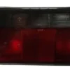 RENAULT R9- BROADWAY- 93/96; STOP LAMBASI SOL (SİYAH/KIRMIZI) (DUYSUZ) (PLEKSAN) 7700773354