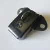 RENAULT R9- BROADWAY- 83/96; BAGAJ KAPAK KİLİDİ 7700666804