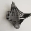 RENAULT CLIO- 2- SD/HB- 02/08; MOTOR ÜST BAĞLANTI KULAĞI (TAKOZ) (ALÜMİNYUM) 8200101849