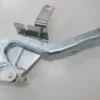 RENAULT CLIO- 4- HB- 16/20; KAPUT MENTEŞESİ SOL (EAGLE BODY) 654010257R