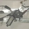 PEUGEOT 206- HB- 99/09; ÖN CAM KRİKOSU SOL ELEKTRİKLİ/MOTORLU (3KAPI) (HUSHAN) 9221.E6