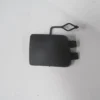 PEUGEOT 308- 11/13; ÖN TAMPON ÇEKİ DEMİRİ KAPAĞI SİYAH (LM) 1613508680