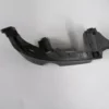 PEUGEOT 301- 17/21; STOP LAMBASI ALT BAĞLANTI BRAKETİ SOL (PLASTİK) 1608729480