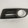 TOYOTA COROLLA- ZZE121- 05/06; SİS LAMBA KAPAĞI SOL YUVARLAK DELİKLİ (EURO BODY) 52128-02170