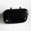 TOYOTA RAV4- 01/04; ARKA BAGAJ KAPAĞI DIŞ AÇMA KOLU SİYAH (ANAHTAR DELİKLİ) (HUSHAN) 69090-42050