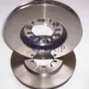 NISSAN URVAN- MİNİBÜS- E24- 89/99; ÖN FREN DİSKİ (HAVALI)(ADET)(260X26X81X37X6)(DAIWA) 4020602N01