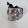 MAZDA B2500- PICK UP- 04/06; ÖN SİNYAL SOL BEYAZ (AA MOTOR) UM47-51-070