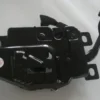 HONDA ACCORD- 96/98; KAPUT KİLİDİ 74120-SV4-003
