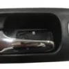 HONDA CRV- 02/04; ÖN KAPI İÇ AÇMA KOLU SOL SİYAH (ELCEĞİ NİKELAJLI) (HUSHAN) 72161-S9A-A01-MA