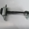 KIA RIO- III- 06/11; ARKA KAPI DURDURUCUSU SAĞ (KAPI GERGİSİ) 79490-1G000