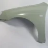 KIA CERATO- 04/05; ÖN ÇAMURLUK DELİKLİ SOL GRİ BOYALI (MARŞPİYEL UCU DELİKLİ) (SIMYI) 66311-2F030