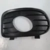 OPEL VECTRA- B- 99/02; SİS LAMBA KAPAĞI SOL SİS DELİKLİ 1400653