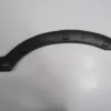 OPEL ZAFIRA- 99/04; ÖN ÇAMURLUK AĞZI PLASTİĞİ SOL SİYAH 1106007