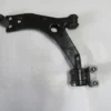 FORD KUGA- 08/12; ÖN ALT TABLA SOL ROTİLLİ/BURÇLU/TAKOZLU (SALINCAK) (SH) 1502087